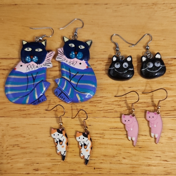 Colorful Cat Earrings Set X4 - Picture 1 of 1